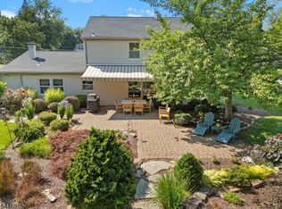 11 Marigold Ln, Franklin Twp., NJ 08873