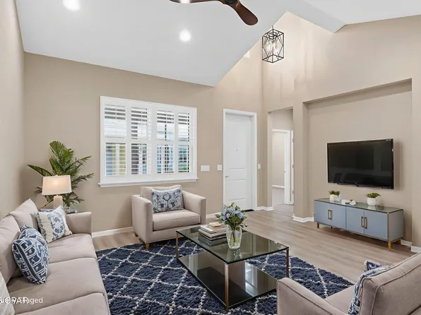 8674 Tropics Ave, Panama City Beach, FL 32413