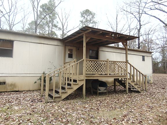 4th image of 608 Ashley St