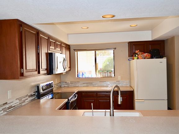 4th image of 1402 McCulloch Blvd N Unit 42