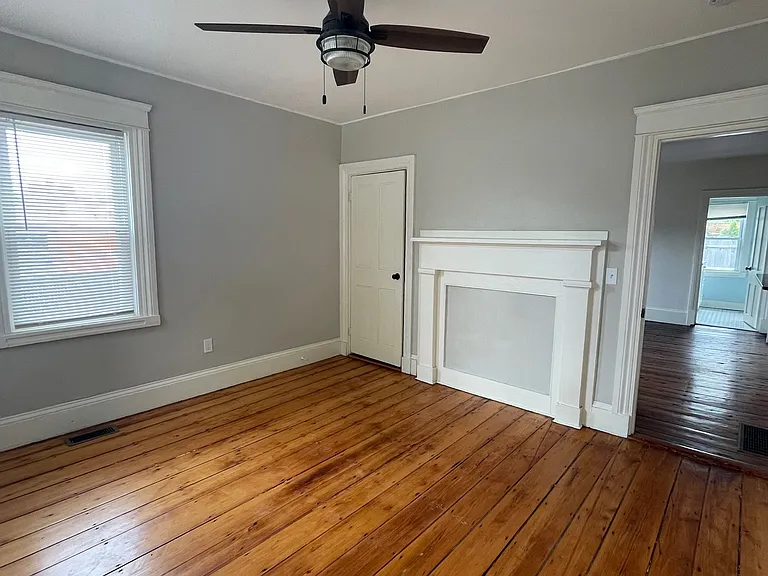 436 W Fountain St #1 — Photo 1