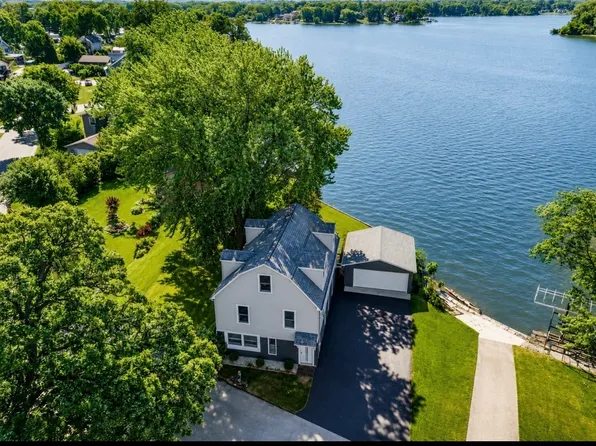 163 Eagle Point Rd, Fox Lake, IL 60020
