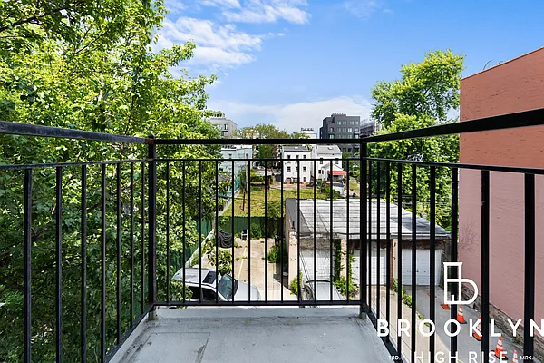 Rented by Brooklyn High Rise LLC | media 21