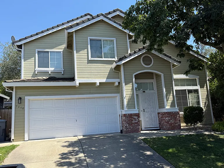5448 Havenhurst Cir — Photo 1
