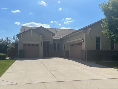 6695 Quantum Dr, Sparks, NV, 89436