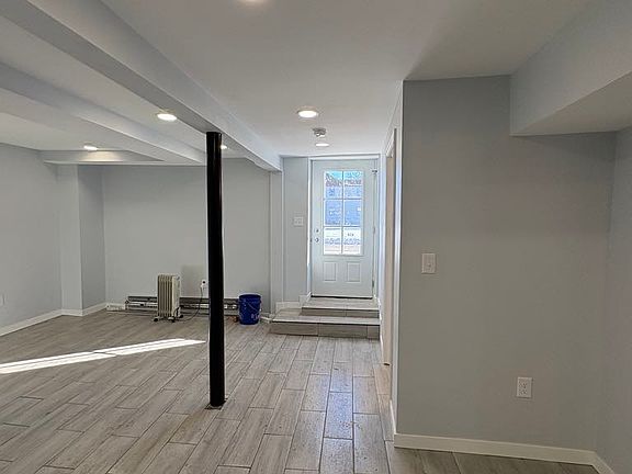 3rd image of 1187 Simmons Ave #4