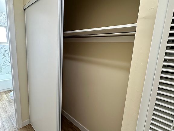 5th image of 4326 W Martin Luther King Jr Blvd APT 3