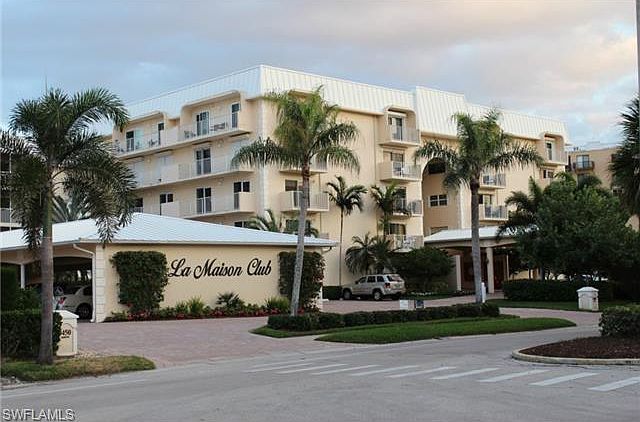 1st image of 2361 Gulf Shore Blvd N