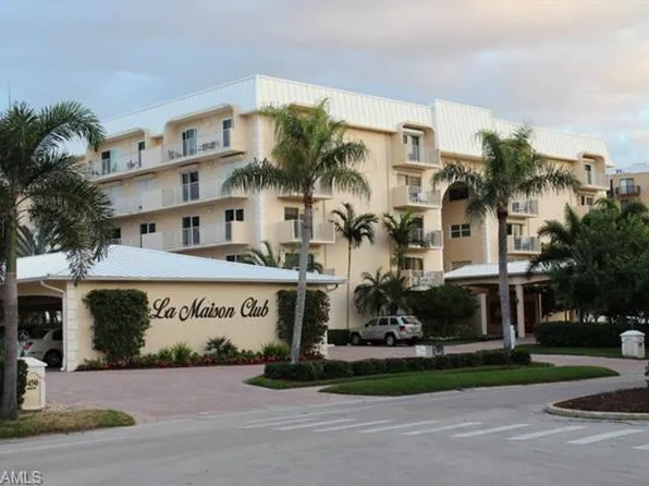 2361 Gulf Shore Blvd N, Naples, FL 34103
