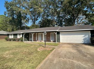 5154 N Hill Dr, Jackson, MS 39211