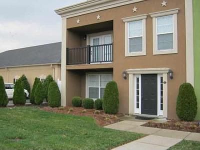 1st image of 12 Courtyard Ln