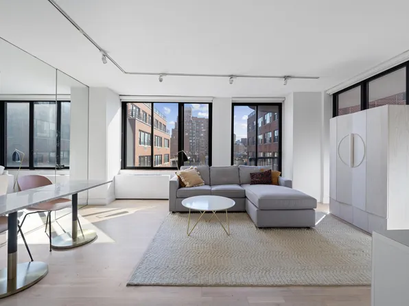 304 East 65th Street image 1 of 17