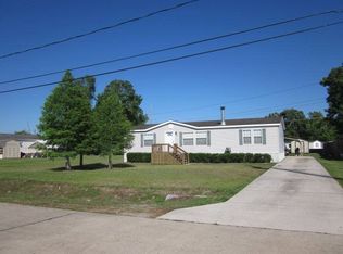 127 Primrose Dr, Thibodaux, LA 70301