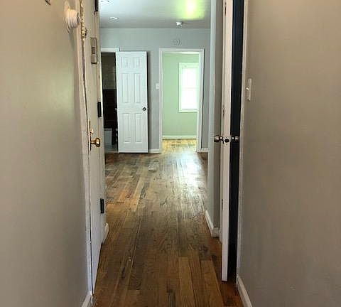 5th image of 727 E 215th St #2F