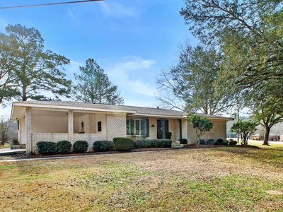 306 Ida St, Collins, MS, 39428
