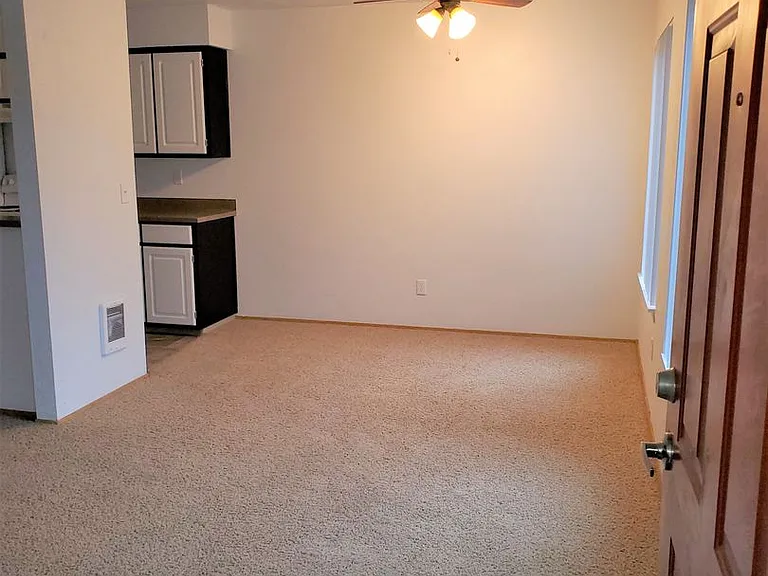 11575 SW 135th Ave #40 — Photo 47