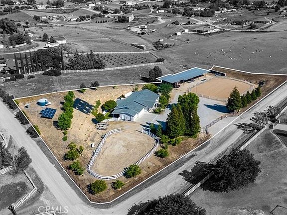 2nd image of 3640 Debonair Dr