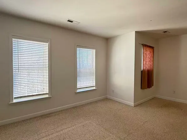 5452 Hill Top St, Crozet, VA 22932