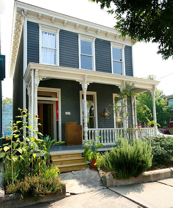 1st image of 3020 E Broad St