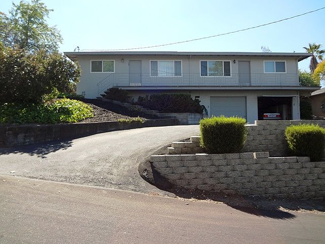1st image of 129 Margarido Dr