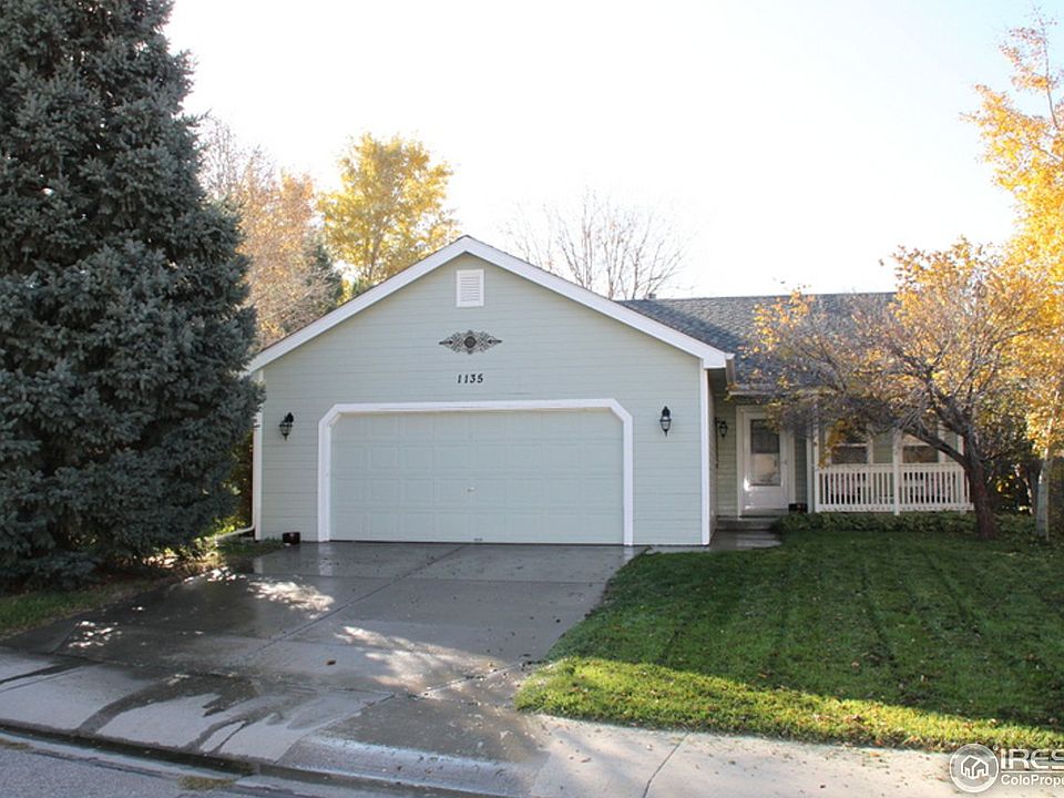 1st image of 1135 Valley Dr