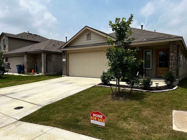233 Legendary Trail Loop, Floresville, TX 78114