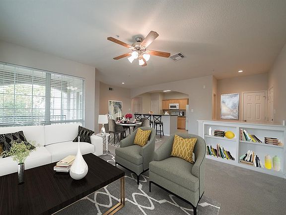 5th image of 6607 Lake Woodlands Dr APT 221