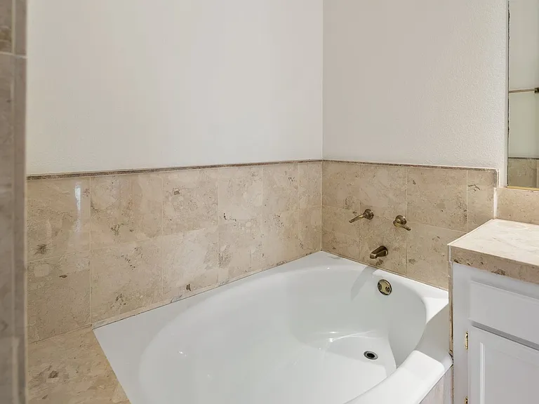 4339 Nobel Dr #110 — Photo 23