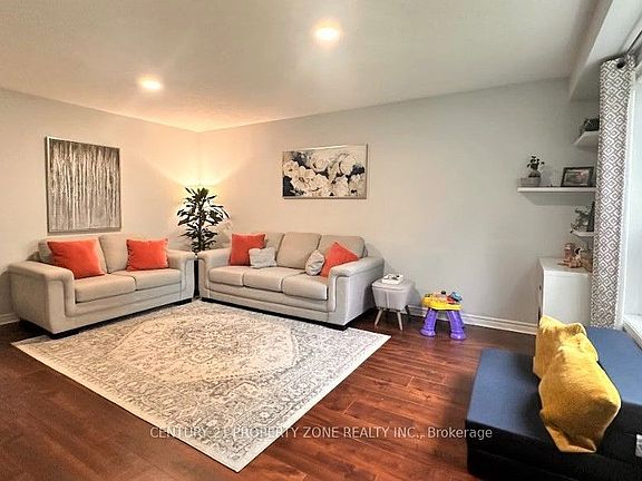 5th image of 104 Frances Ave #18