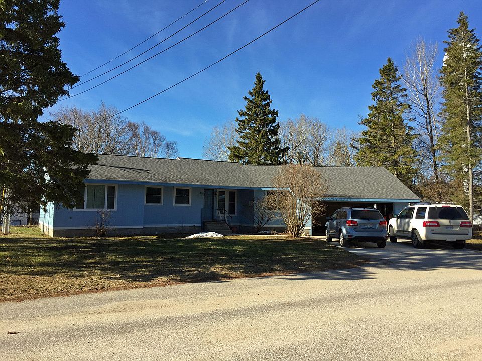 1st image of 226 N Mackinac Ln