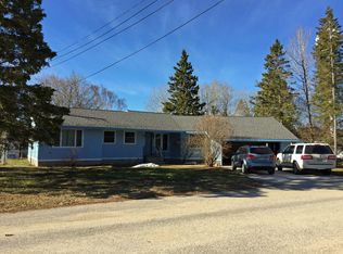 226 N Mackinac Ln, Saint Ignace, MI 49781