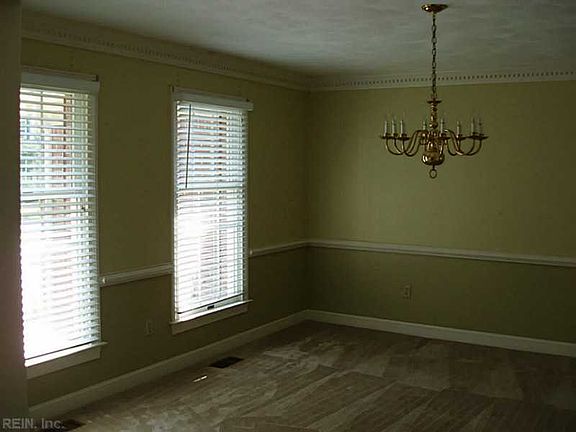 4th image of 500 Belem Dr