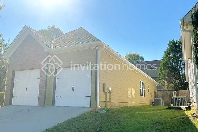 15 Camden Village Dr