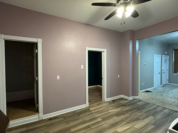 4th image of 3636 S Hermitage Ave #1F