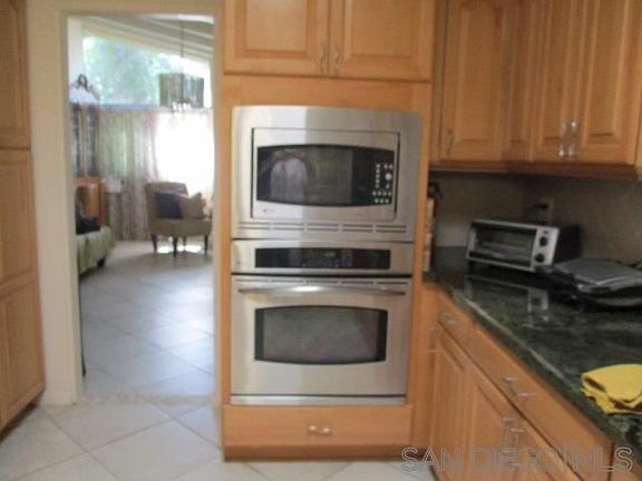 4th image of 6762 Jackson Dr