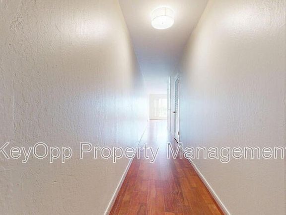 5th image of 359 21st Ave APT 3