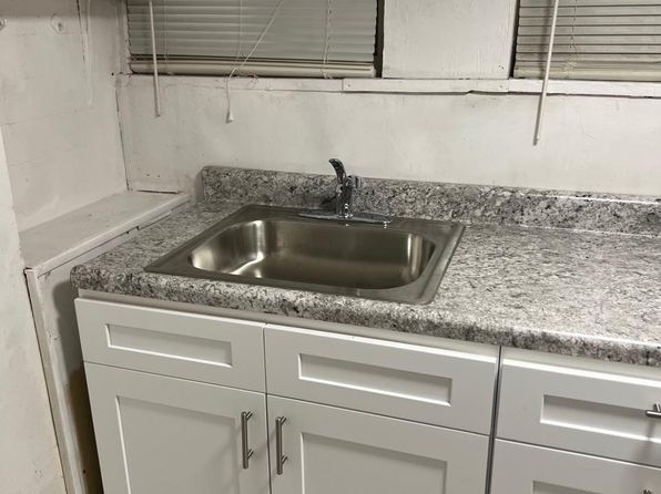 362 Kennedy Dr APT Basement