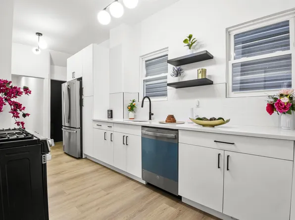 292 Forrest Street image 9 of 37