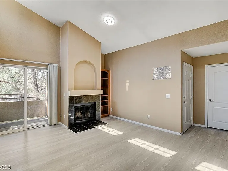 3145 E Flamingo Rd #2096 — Photo 2