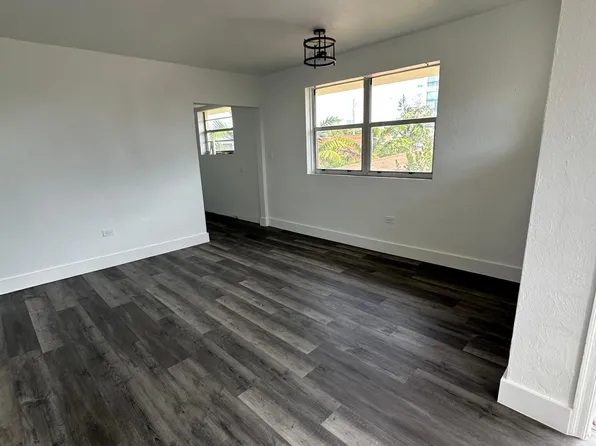 7619 Abbott Ave #1, Miami Beach, FL 33141