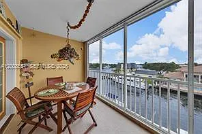 3050 NE 48th Ct #405 — Photo 11