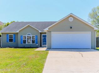 3503 Mandy Ln, Morehead City, NC 28557