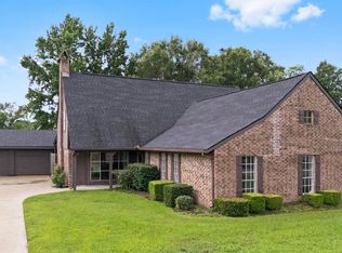6755 Gladys Ave, Beaumont, TX 77706