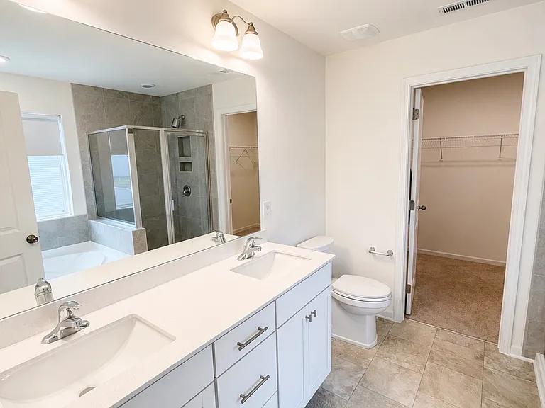 804 Omni Ct — Photo 18