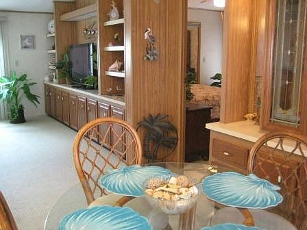 5th image of 11 Windward Dr