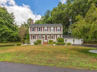 71 Raymond St, Tewksbury, MA 01876