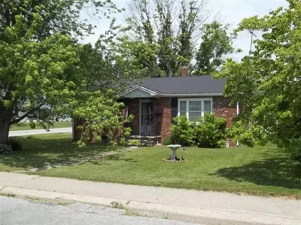 212 W Stark St, Rockville, IN 47872