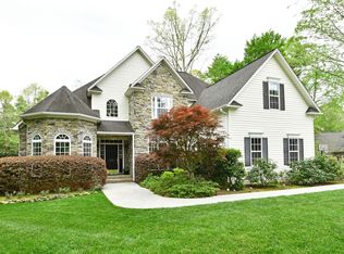 203 Primrose Rd, Advance, NC 27006