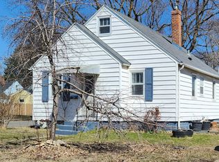 956 11th Ave NE, Rochester, MN 55906