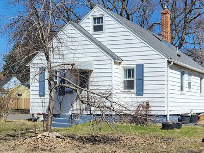 956 11th Ave NE, Rochester, MN, 55906